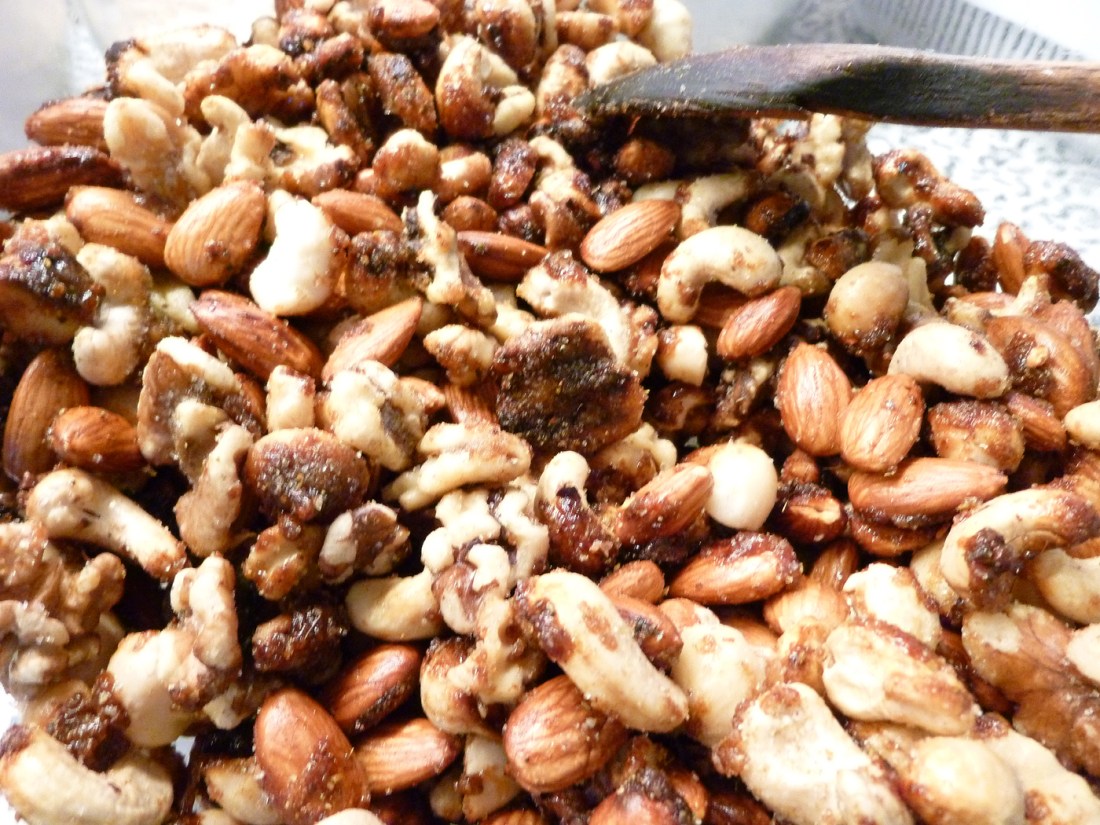 Spicy nuts2